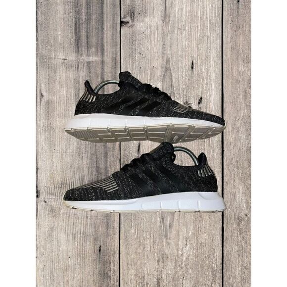 Adidas Swift Run Women's Size 8.5 Shoes Black Athletic Low Trainer Sneakers - Picture 6 of 9